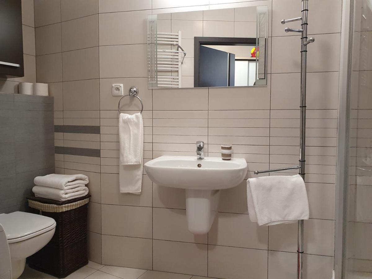 Apartament W Porcie - 365Pam Kołobrzeg Exterior foto